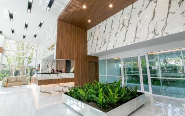 Thongchen Residence