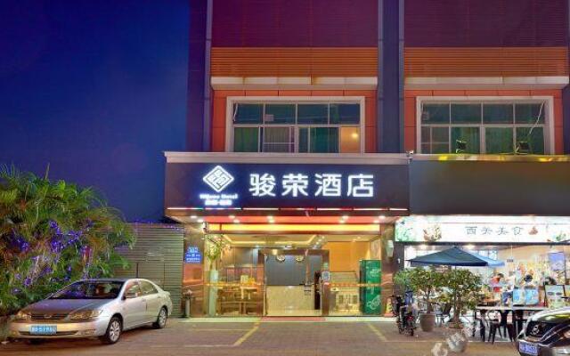 Junrong Hostel