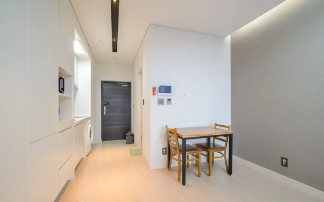 Sokcho Daemyeong Samsung Home Prestige Pension