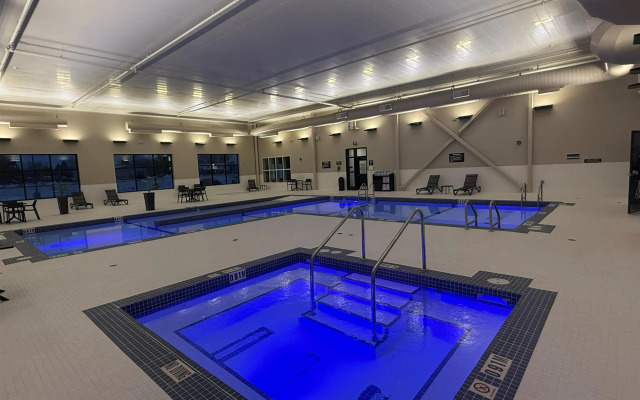 Best Western Plus Neepawa Hotel