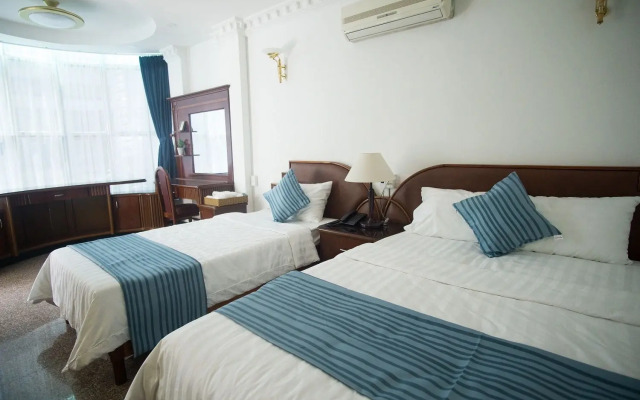 Cuu Kim Son Hotel