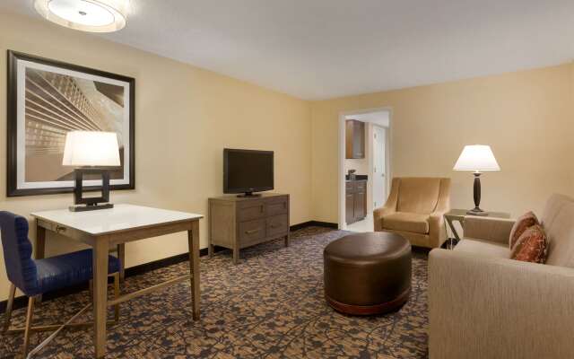 Embassy Suites by Hilton Boston Waltham