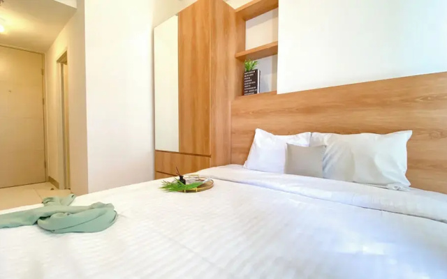 Good Place Studio Apartment At Tokyo Riverside Pik 2