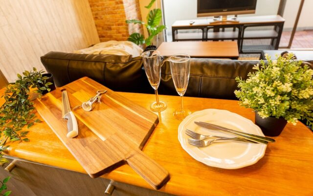 Shinsaibashi Midtown Apartments