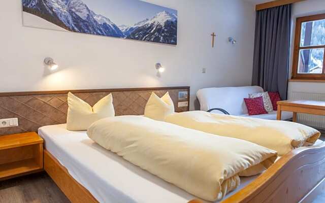 Sonnenhof - Apartments & Zimmer