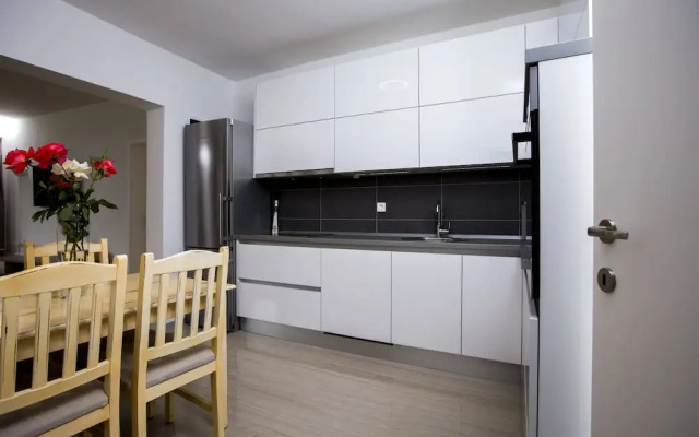 Apartments Bago