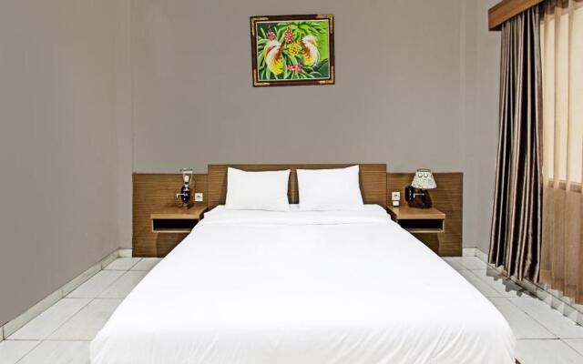 Capital O 91696 Kimara Homestay And Resto