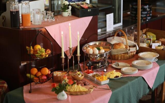 Gaststätte & Pension Lichtenhainer Wasserfall