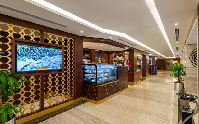 Blue Diamond Hotel