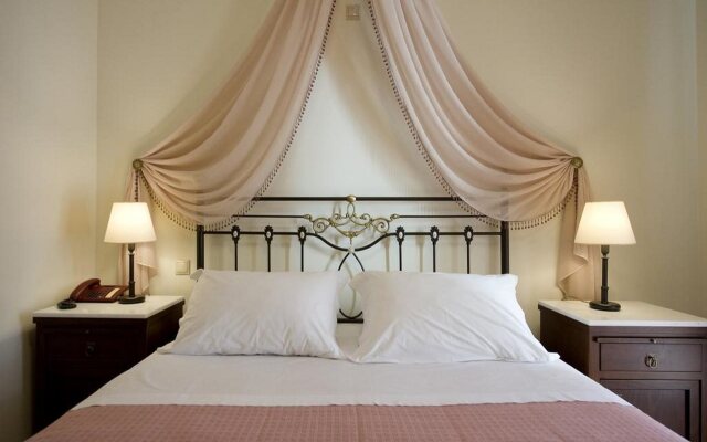 Ostria Hotel