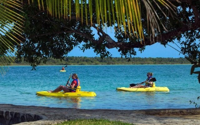 Bacalar Lagoon Resort
