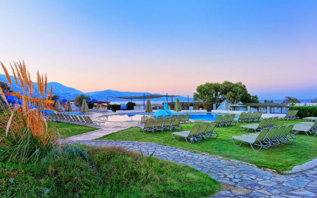 Apollonia Beach Resort & Spa