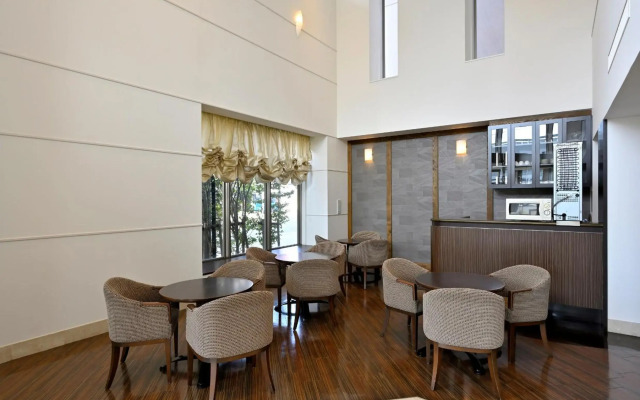 Saijo-Urban-Hotel
