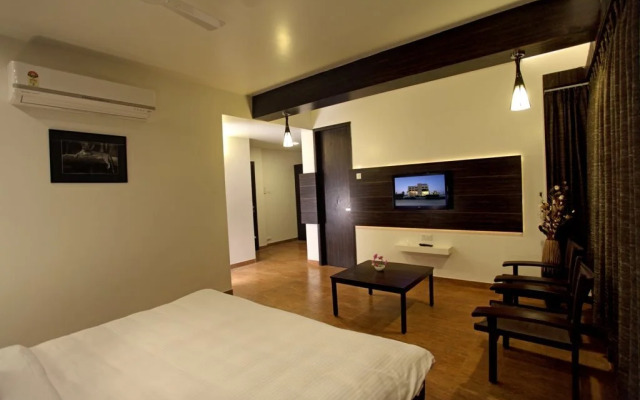 Hotel The Grand Daksh Somnath