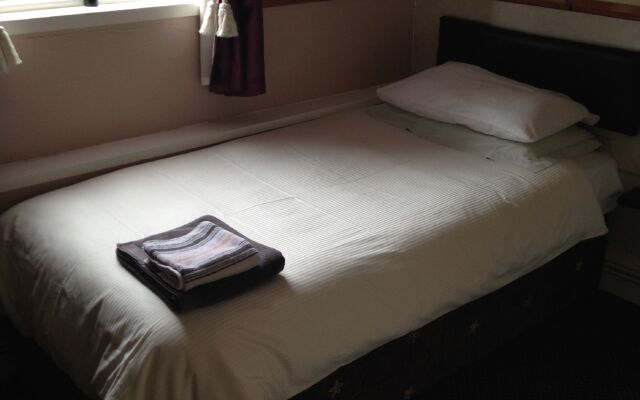 OYO The Bentleys Hotel