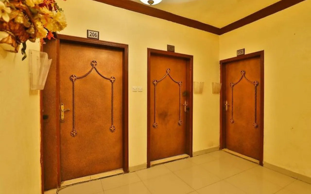 Alyamama Palace Hilal RED