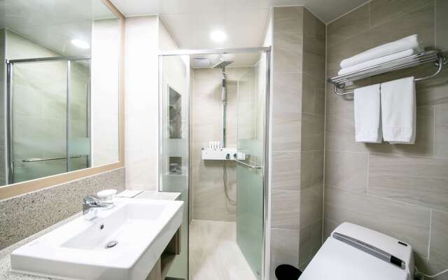 Golden Tulip Essential Namgang