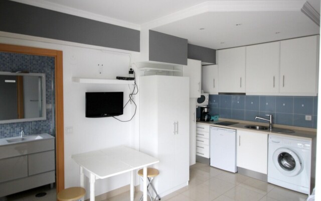 Studio in Albufeira, With Furnished Balcony and Wifi