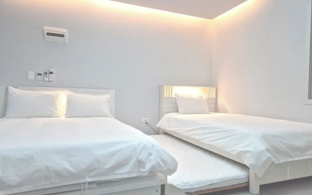 Jeju Liverpool & Spa Pension