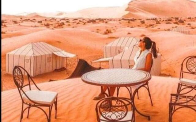Merzouga Luxury Camp