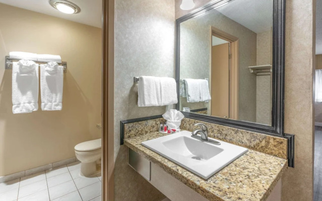 Ramada Coquitlam