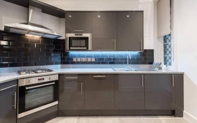Fleet Street Apartment 2