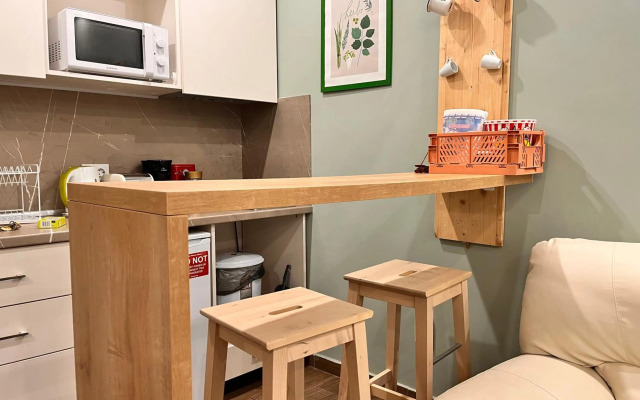 Exceptional Refurnished Studio TOP Location