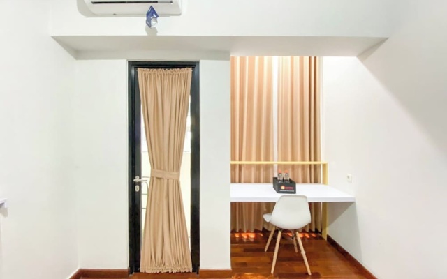 Modern Look Studio At The Alton Apartment
