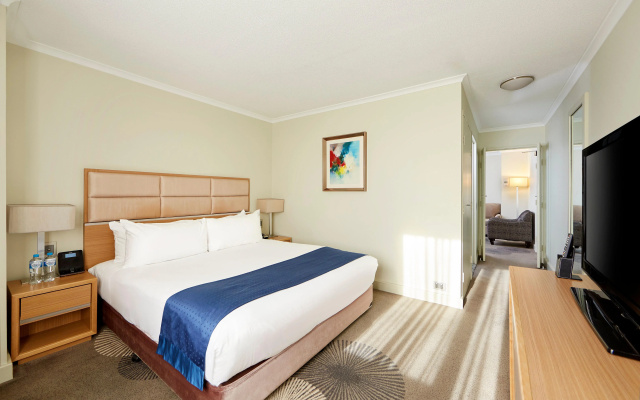 Holiday Inn Parramatta by IHG