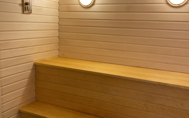 Дом с сауной-1