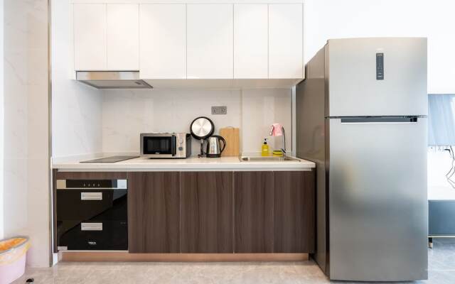 Agile Sky Residence Studio by SobenHomes