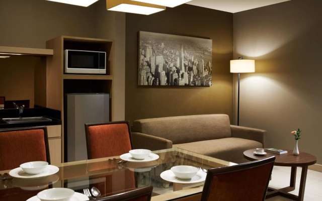 éL Hotel Jakarta