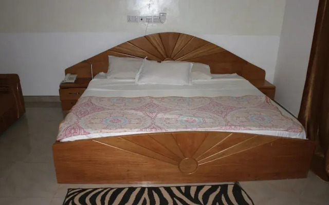 Pioneer Guest Lodge