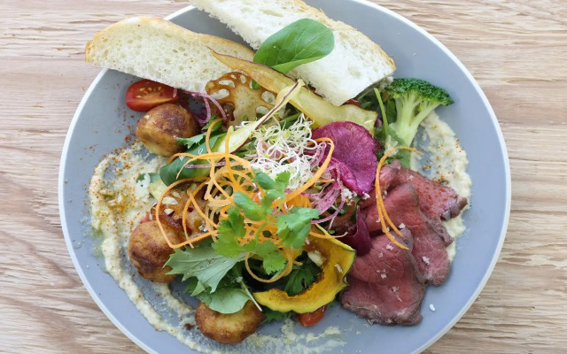 Tsumugi Inarisandomae