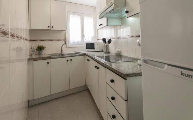 Lets Holidays Apartment Tossa Near Beach 2