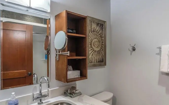 Solara Hotel room with Pool-Hot tub-Gym