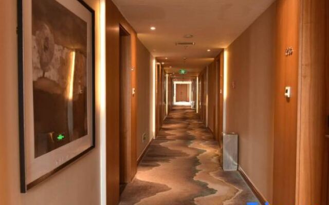 Yihe Hotel (Xinyang Railway Station Shanhe South Road Branch)