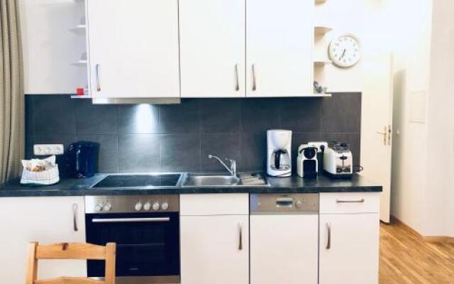 Golden Gapa Central Family Apartment 29