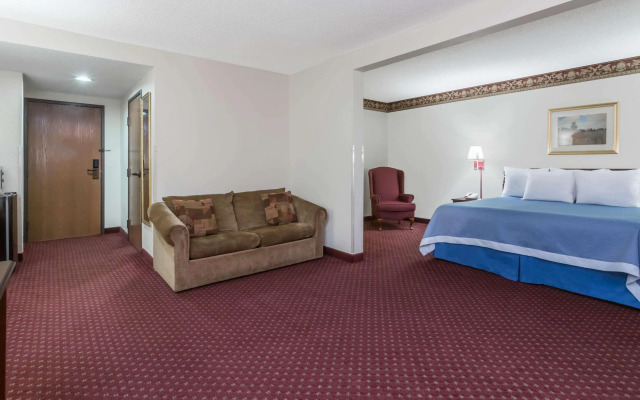 Jesup Inn & Suites