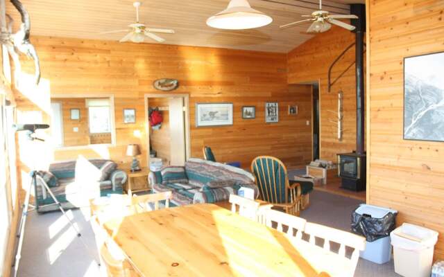 Kaska Goose Lodge
