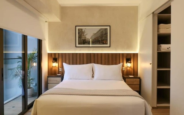 w 1BR With Balcony in Luxury Building Barranco