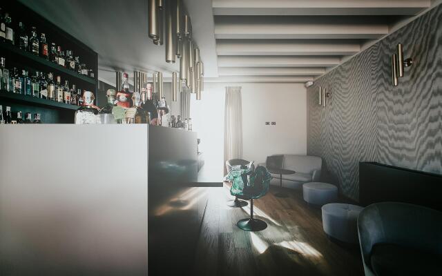 Bacã Suites Restaurant & Bar