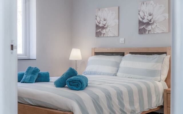 Ewyn Y Don - 2 Bedroom Apartment - Pendine