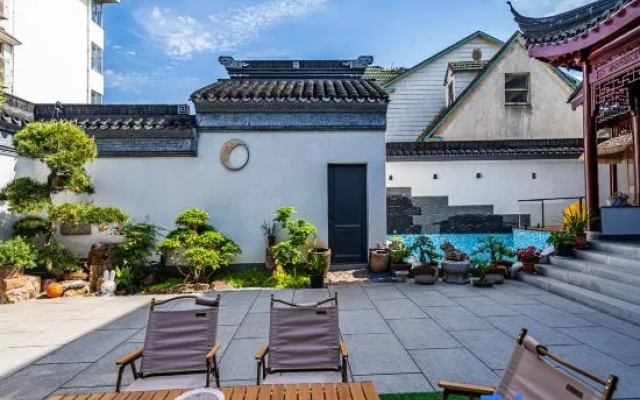 Suzhou Dongshan Xiaoyin Xianshe Homestay – Outside – Suzhou