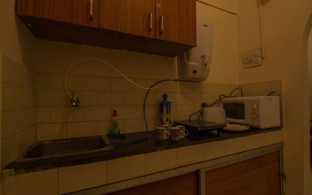 OYO 15758 Elegant 1 BHK Calangute