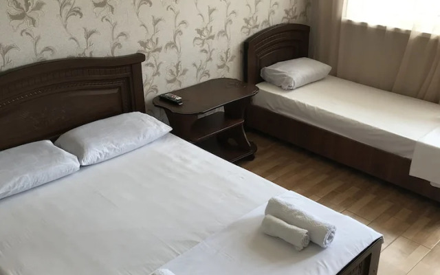 Meridian Hotel