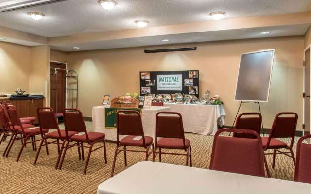 Comfort Suites Scranton near Montage Mountain