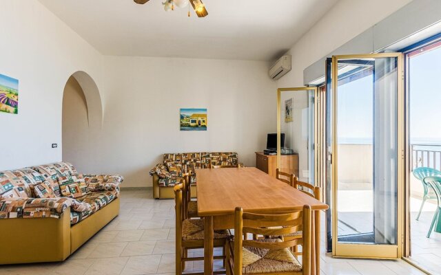 Stunning Holiday Home in Letojanni near Sea