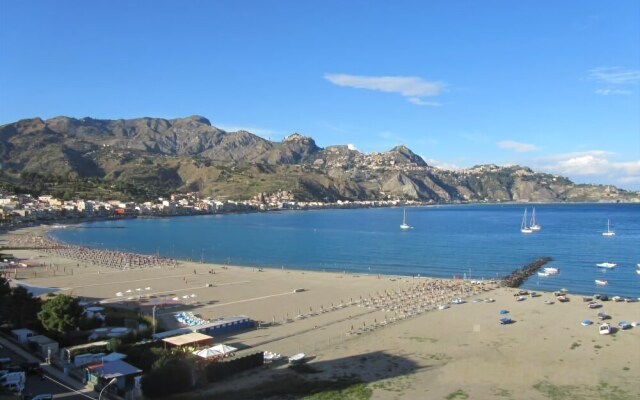 Come In Sicily - Naxos Bay