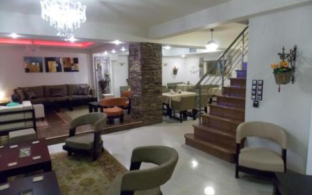 Gousias Guesthouse